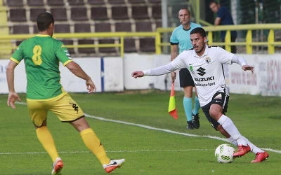 El nou futbolista arlequinat procedeix del Burgos | Raúl G. Ochoa (El Correo de Burgos)